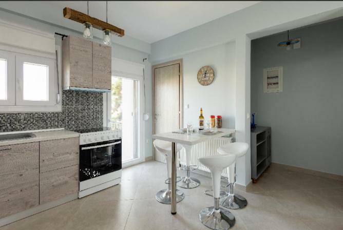 Bright Spacious Two-Bedroom Apartment Thessaloníki Ngoại thất bức ảnh